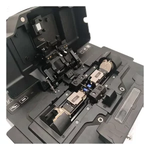 Specialized fusion splicer for PM (Polarization Maintaining) fiber.